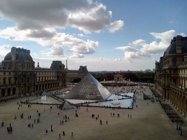 vista-louvre